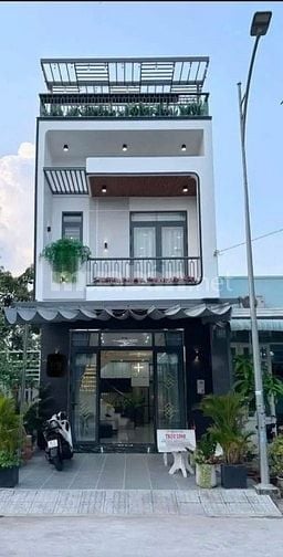 GẤP! BÁN NHÀ SHR - 2 TẦNG - HUỲNH TẤN PHÁT, PHƯỜNG PHÚ THUẬN, Q7, HXH