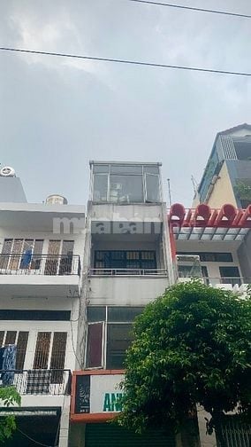 Cho Thuê Nhà Nguyên Căn Mặt Tiền Phan Xích Long Quận Phú Nhuận 