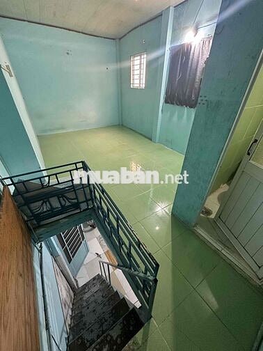 cho thuê phòng có gắc suốt 2 nhà vệ sinh
