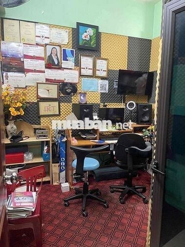 Bán chung cư Nguyễn Cơ Thạch, Mỹ Đình. Dt 85m2, 3n 2vs. Giá 6.35 tỷ