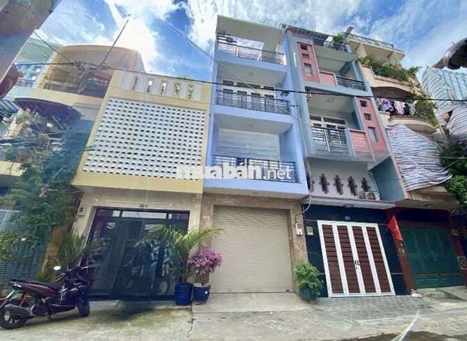 NHÀ 3 LẦU ĐẸP ÔNG ÍCH KHIÊM Q11 ( 4,1m x 20m)