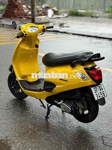 ELIZABETH BIỂN ĐẸP XE DỌN MỚI