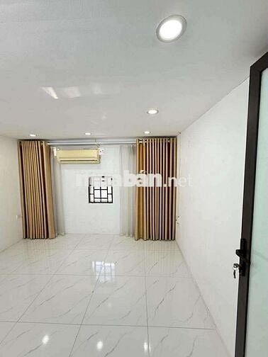 Thật 100%! TT Trương Định 2 thoáng 3N2WC BC rộng, bãi ô tô, mới ở ngay