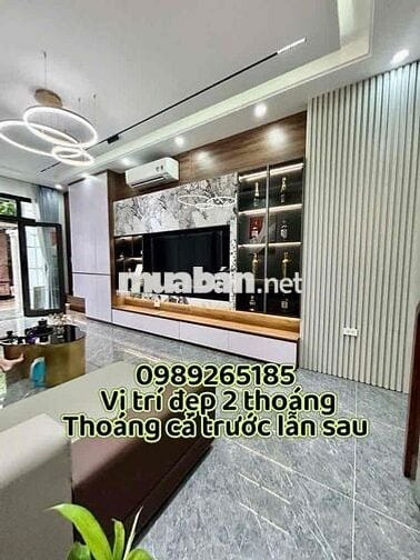 Hai bà trưng Nhà đẹp thang máy nhập khẩu. tặng nội thất cao cấp
