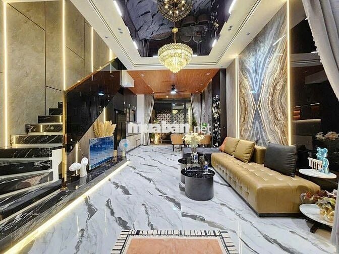 CHO THUÊ NHÀ 4 TẦNG CÓ HỒ BƠI THIẾT KẾ TÂN CỔ ĐIỂN