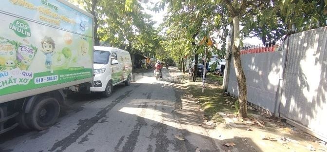 Bán Nhanh Nhà DT: 168m2- Chỉ 5 tỷ.Mặt Tiền Đường Kinh Doanh, TPHCM 