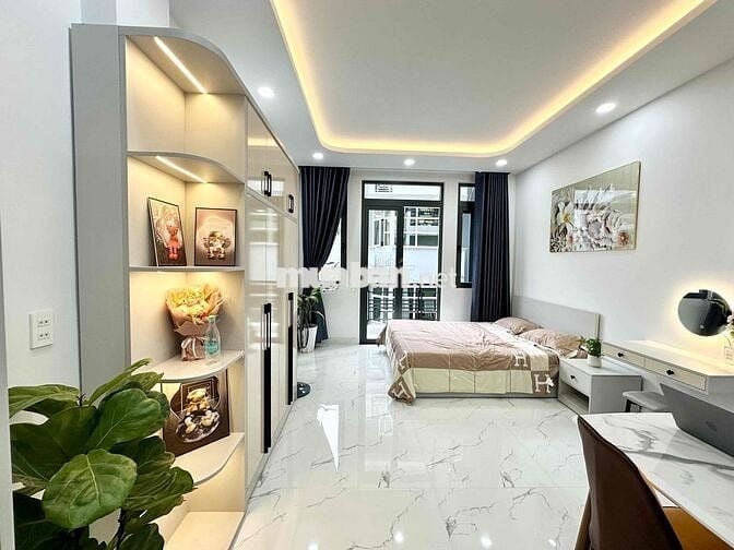 Căn Hộ Stu Ban Công 35m2 FullNT Có Thang Máy Ngay PXL, Ngã Tư PN