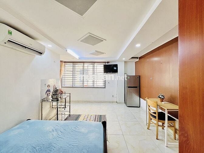 PHÒNG CỬA SỔ THOÁNG NỘI THẤT ĐẦY ĐỦ PHAN HUY ÍCH GIAO TRƯỜNG CHINH