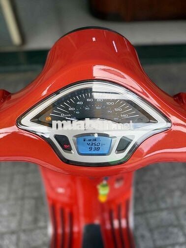Chính chủ bán xe Vespa (Màu cam vũ trụ) Primavera