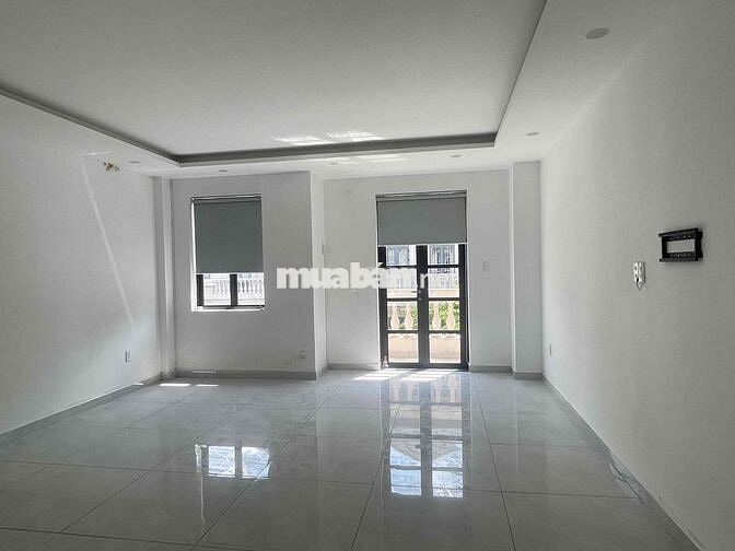 Nguyên sàn lầu 2 mới Cityland 100m2 (2 phòng) chỉ 10,5 triệu.