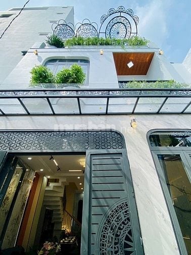 ⭐️Nhà 3 Lầu DT:5,5x11m, tuyệt đẹp Cao cấp hẻm Bùi Quang Là, P12.