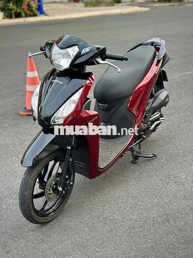VISION đỏ phối đen sporty cực đẹp 😍