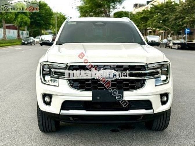 Ford Everest Titanium 2.0L 4x2 AT 2022