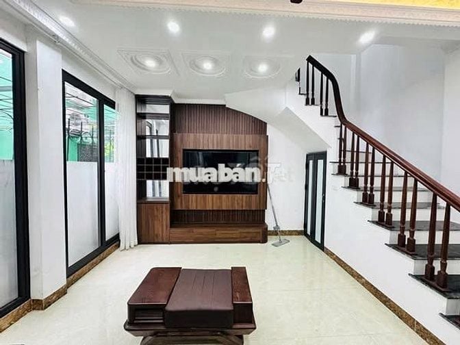 NHÀ ĐẸP TT CẦU GIẤY – 6T THANG MÁY – 2 MẶT THOÁNG – KINH DOANH ĐỈNH