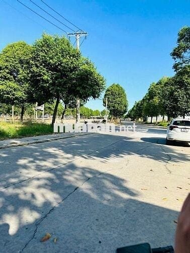 Đất sổ sẵn, xây dựng tự do ngay TTHC Bàu Bàng , thổ cư 100%