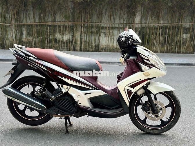 NOUVO SX2015 FI chạy bốc