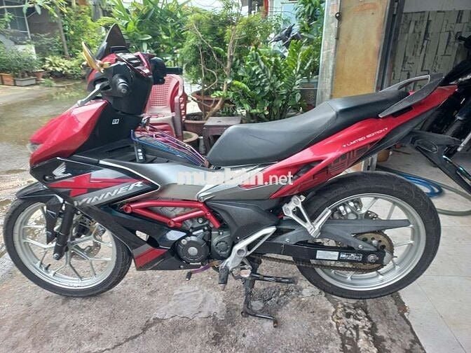 Honda winner X