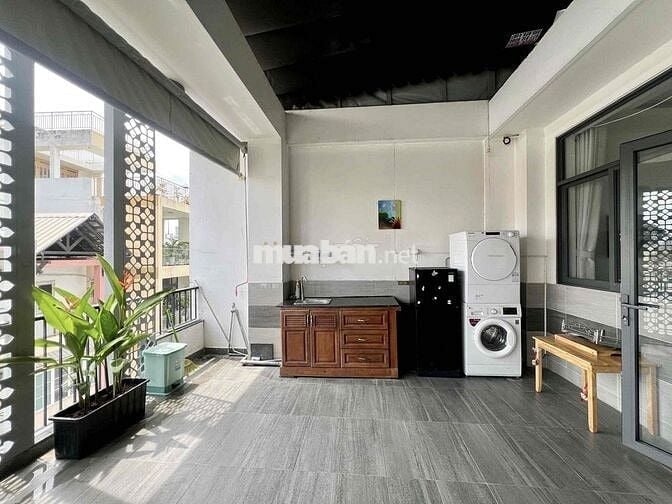 Căn hộ 2 PN 62m2 cực rộng ngay Vòng xoay Dân Chủ quận 3 giá rẻ