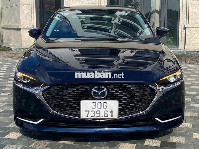 Mazda 3 2020 1.5L Luxury - 70000 km