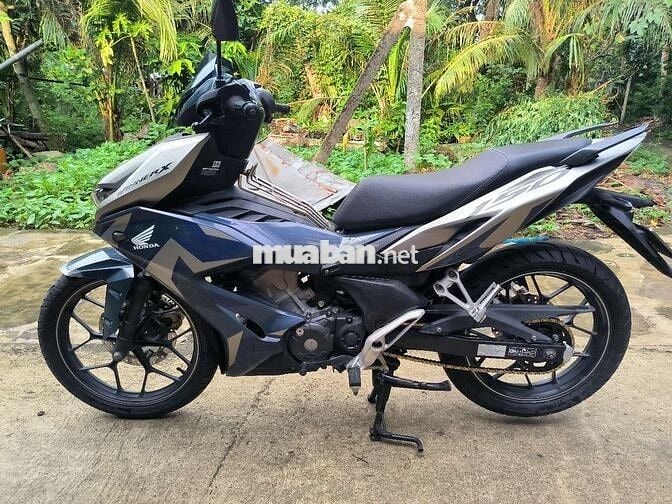 winner x xanh cammo abs 2020