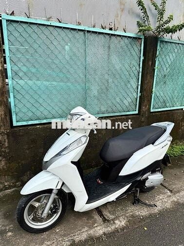 cần bán Lead 2014 bs 61 chính chủ máy zin êm e ban