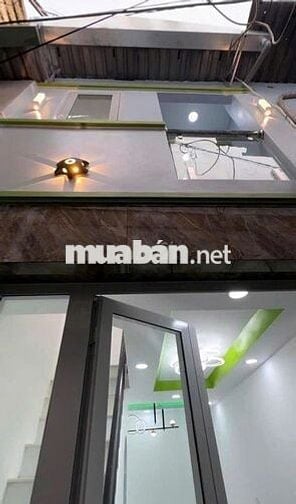 THANH LÝ PHÁT MÃI CĂN NHÀ 12M2 , SHR , GẦN BX QUẬN 8 .
