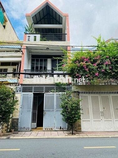 Cần Bán Gấp Nhà Hướng Đông Chính Chủ