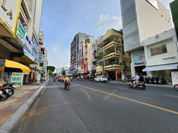 Bán nhà mt Nguyễn Hữu Cầu 5,1 x 20 giá 43 tỷ chỉ 1 căn duy nhất 