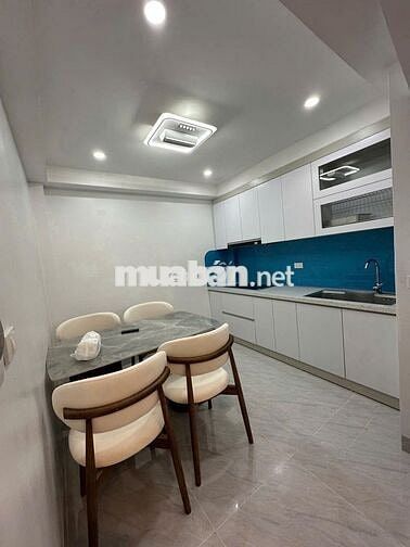 PHỐ DOÃN KẾ THIỆN -NHÀ MỚI- NÔI THẤT XỊN -VÀI BƯỚC CHÂN RA Ô TÔ TRÁNH