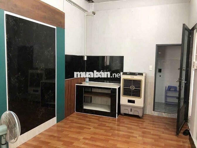 Cho thuê phòng trọ KĐT Vạn Phúc 20m2 Lầu 2 5tr/th