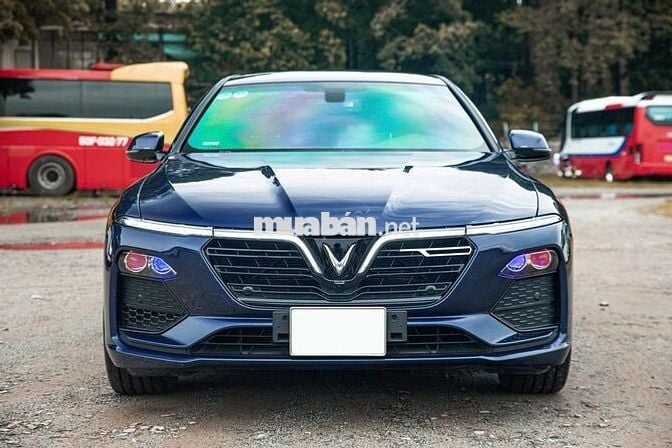 VinFast Lux A2.0 2022 A2.0 Tiêu chuẩn - 34000 km