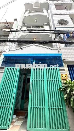 🏡Cho thuê nhà p1 q8 nhà mới sơn sửa hẻm 3 gác cách hẻm xe hơi 🚘🚘 20m