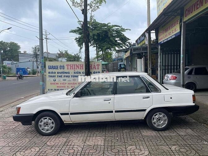 Toyota Camry tập lái