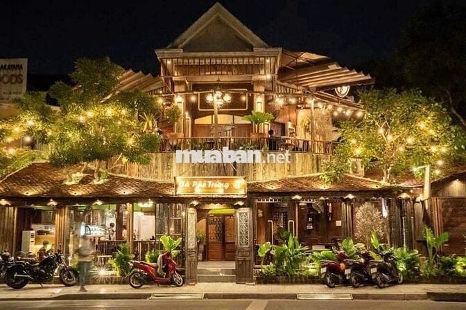 Mặt Tiền  Trần Quốc Toản Góc Nam Kỳ Khởi Nghĩa Quận 3