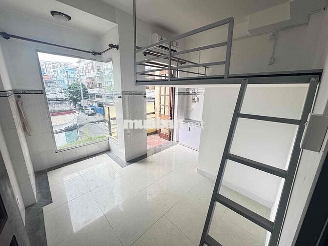 PHÒNG MỚI XÂY NGAY HOÀ BÌNH - KHUÔNG VIỆT