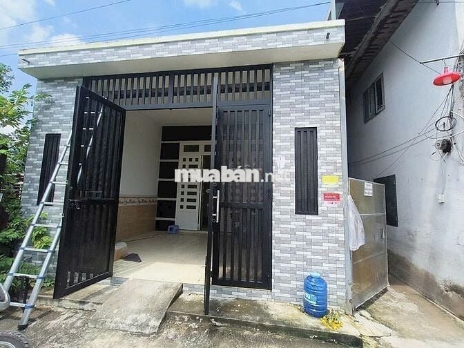 Cho thuê nhà nguyên căn 100m2, hẻm ô tô , 6tr/th