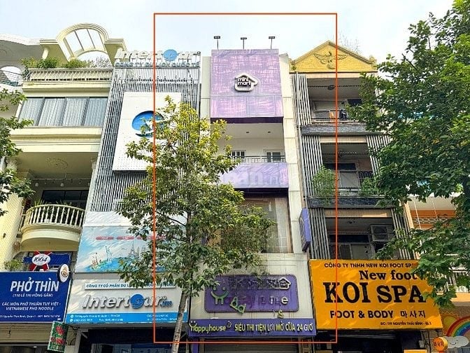 BÁN NHÀ MẶT TIỀN : 117 NGUYỄN THÁI BÌNH - P. NGUYỄN THÁI BÌNH - Q. 1