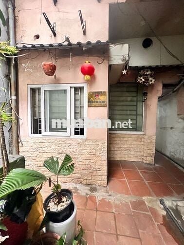 Bán Nhà Thợ Nhuộm 20M, MT: 3,5M Giá 4 Tỷ. 1 nhà ra phố, nhà mới ở luôn