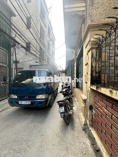 Bán nhà Vĩnh Hưng 40m2, mt 4m gara ô tô, 5 tầng tmáy. nhỉnh 9 tỷ có TL