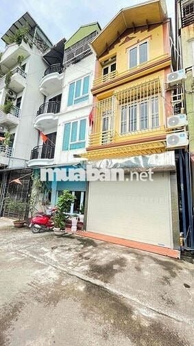 Chính chủ cho thuê nhà Bắc Từ Liêm 3 tầng 4 ngủ 2vs đường ô tô