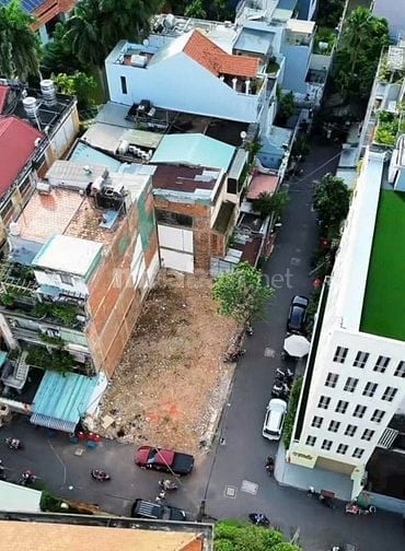 BÁN căn góc 2MT HXH 371 đường Hai Bà Trưng, Q3