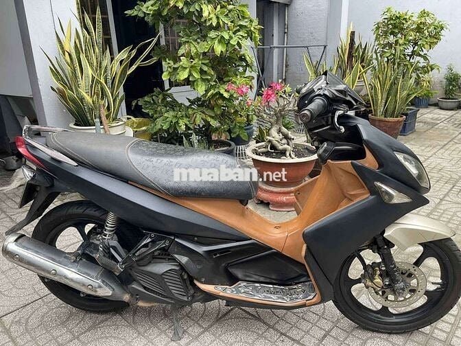 cần bán novo4 máy zin êm cực kì ngon