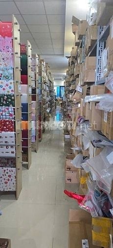 NHÂN VIÊN PHÂN LOẠI - KIỂM KÊ HÀNG HÓA