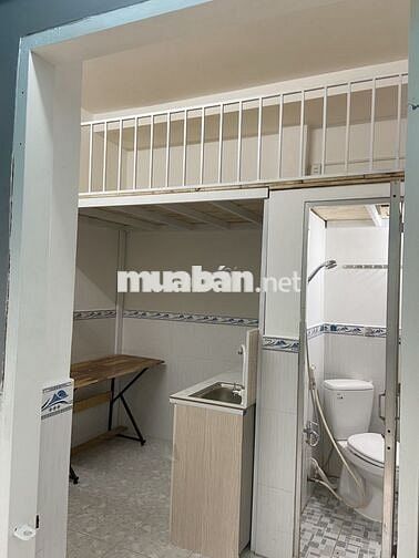 Phòng trọ 12m2 CÓ GÁC đường Nguyễn Cửu Vân, Q.Bình Thạnh