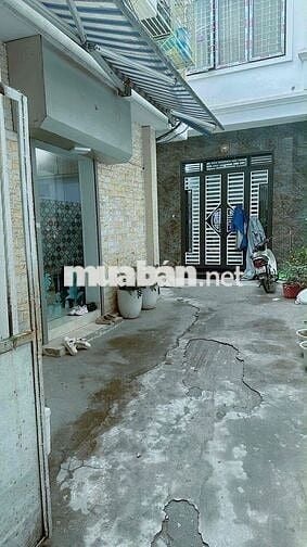 cho thuê nhà riêng ngõ lệnh cư 2 tầng giá 8tr5