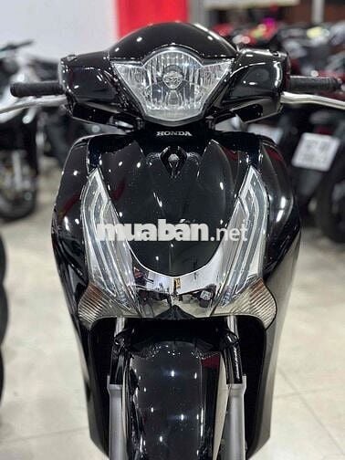 Honda SH 125/2013.Xe đẹp máy zin.BSTP.giá tốt
