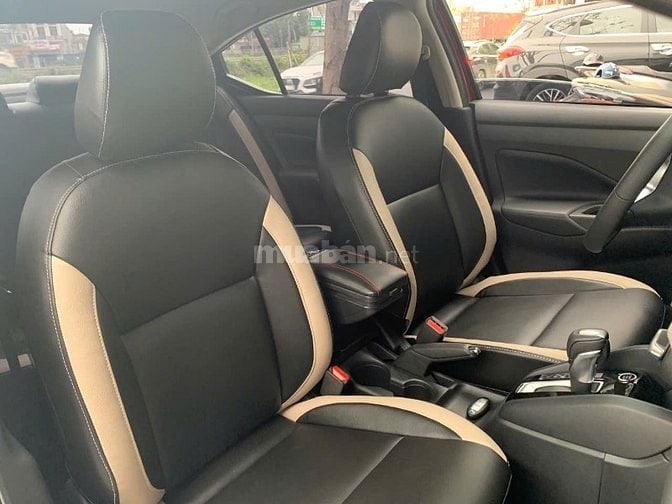 Xe gia đình Nissan Almera 2002