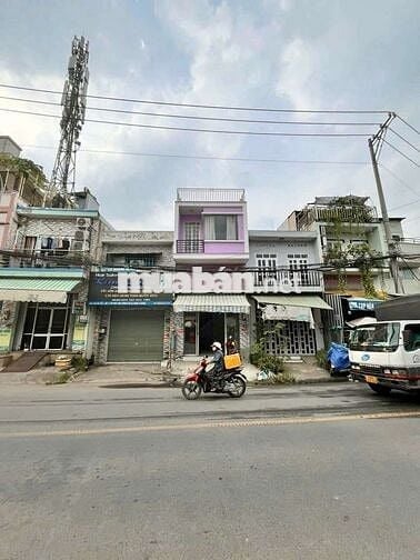 Cần bán gấp . Giá còn thương lượng ......