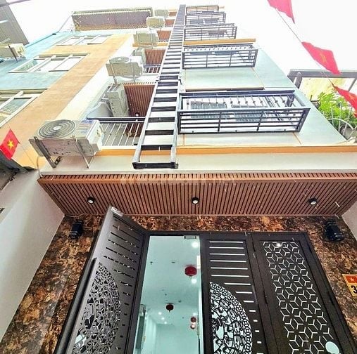 Tòa CCMN Dòng Tiền, Trung Tâm Ngã Tư Sở, Ngõ Thông - Giá Tốt
