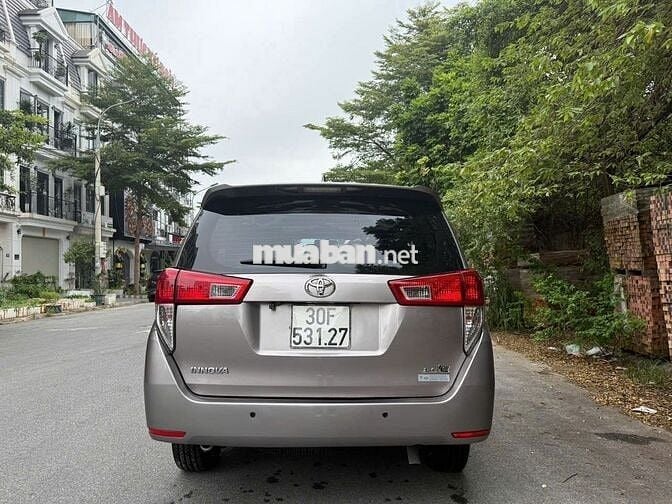 Toyota Innova 2019  - 12000 km